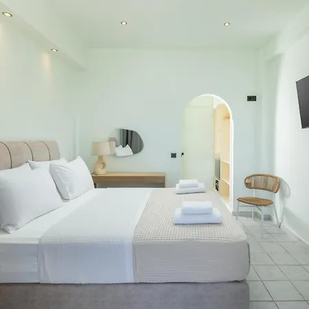 מלון Aeloria Boutique Corfu 2*
