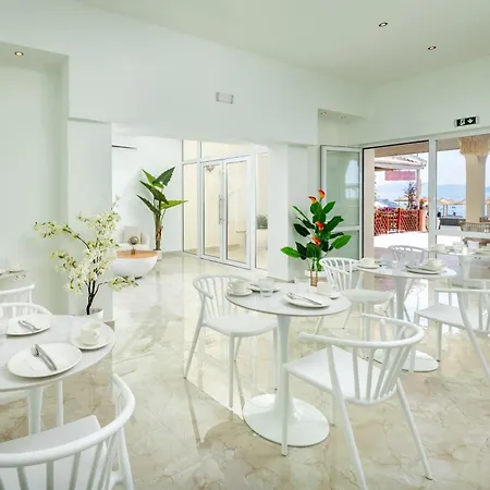 מלון Aeloria Boutique Corfu בניטסס